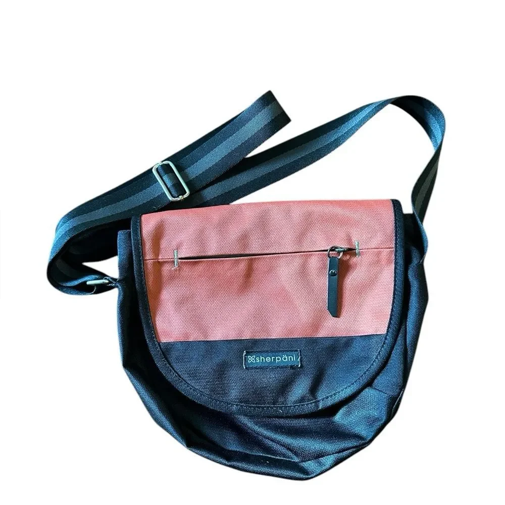 Sherpani Lightweight Crossbody Shoulder Bag Orange/Red and Black